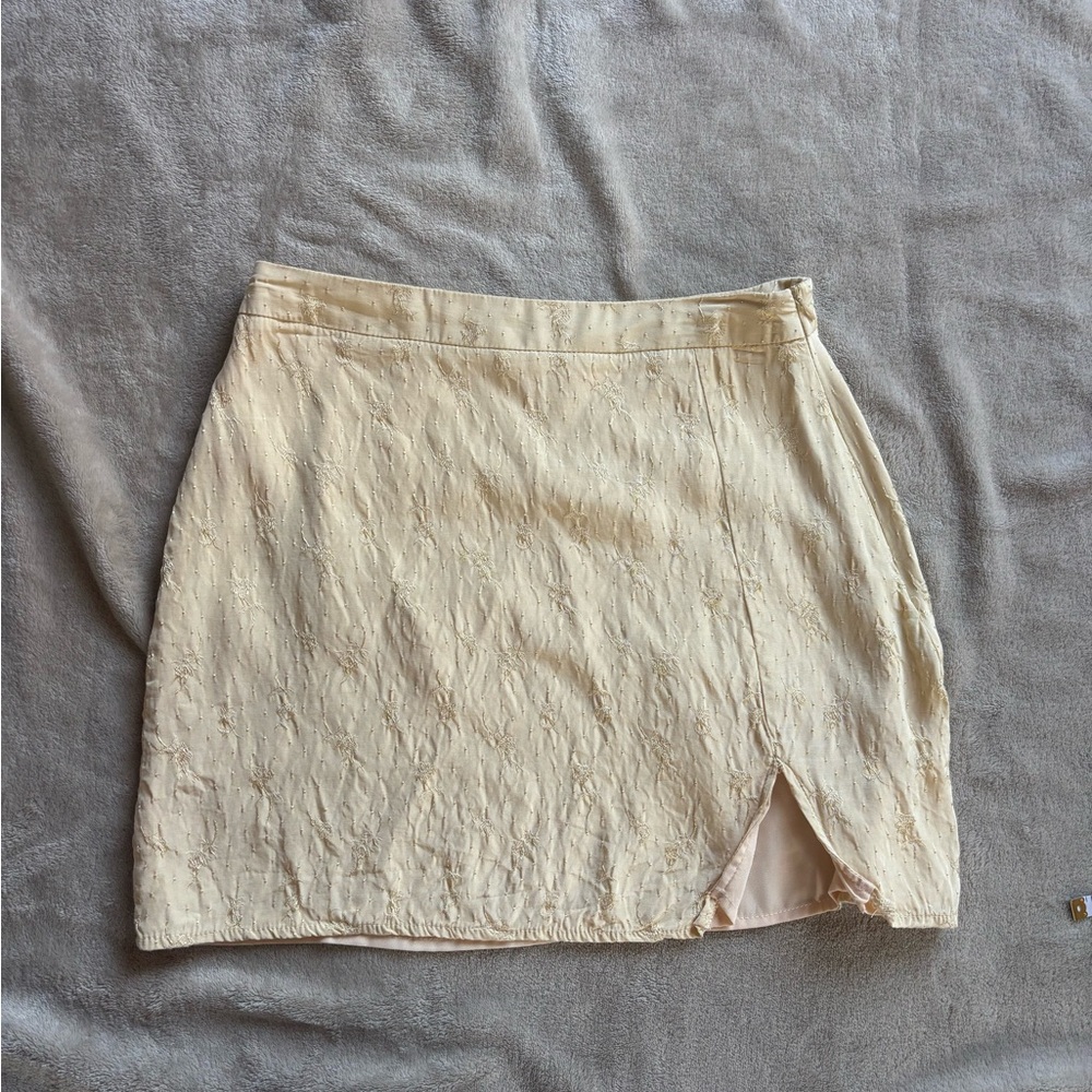 Lulu's yellow Embroidered Mini Skirt